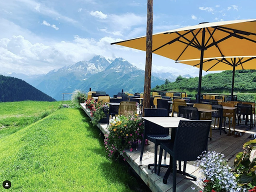 Tout Poudre Cantine Locale - Bar Restaurant d'altitude, Montvalezan
