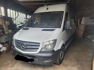 Photo n°38 de Meca Pneus Services à Cuinzier (Atelier de mécanique automobile)