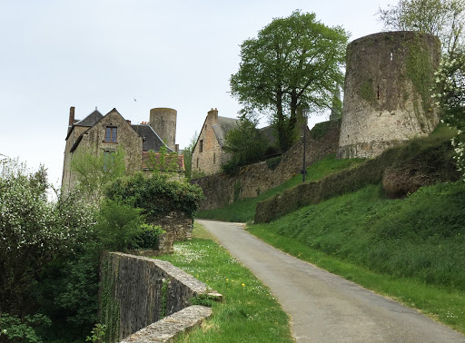 Photo de Les lodges de Sainte-Suzanne à Sainte-Suzanne (53270)