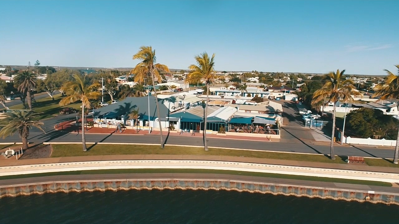 Carnarvon Hotel — photo 1