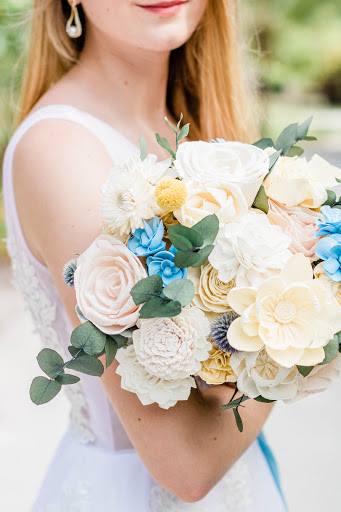 Pine and Petal Weddings - Thumbnail