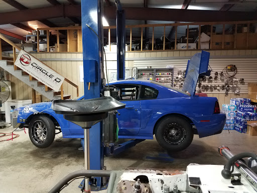 Triangle Speed Shop - Visual