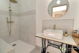 Photo n°7 de Les Agrions, chambres d'hôtes et vin naturel en Ardèche à Saint-Remèze (Cave à vins)