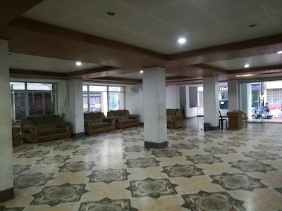 Photos of Hyperion Bay Qeen