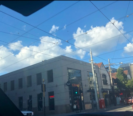 Como Wine and Spirits - Thumbnail