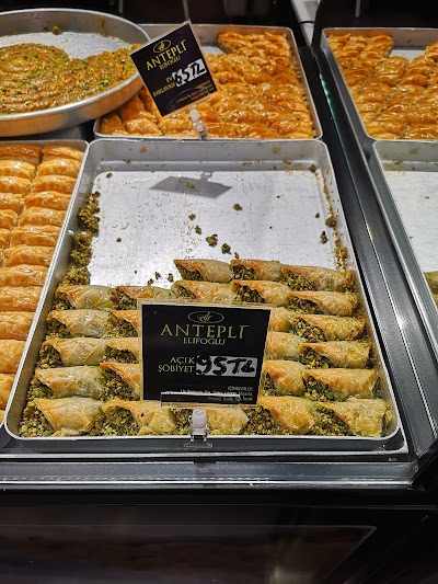 Ayntap Su Böreği & Baklava