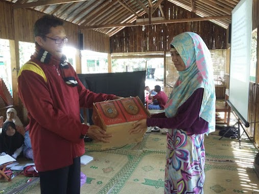 Rumah Al-Qur'an Alfatih Pondok Jati, Author: Rumah Al-Qur'an Alfatih Pondok Jati