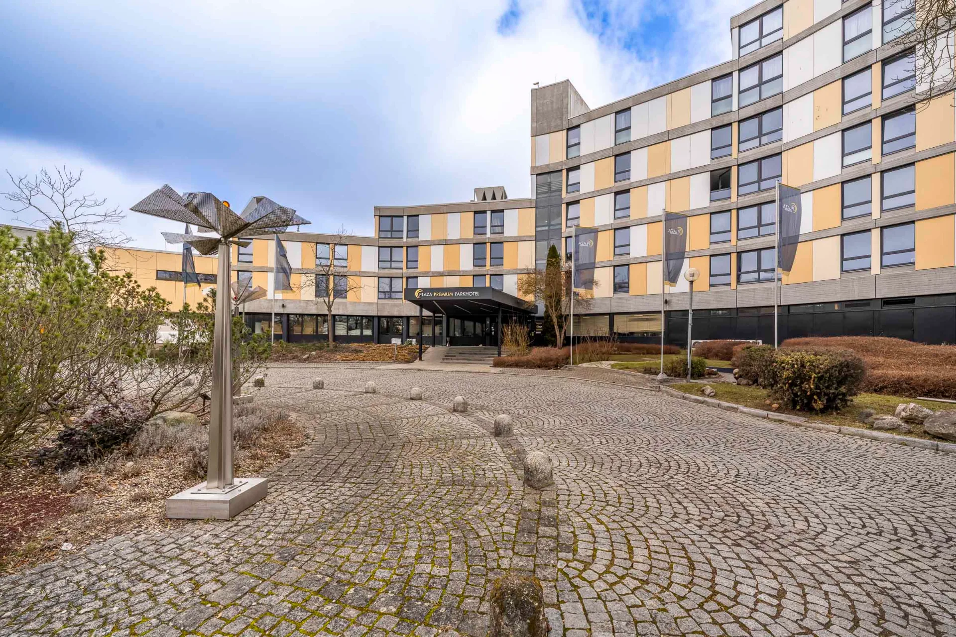 Golden Tulip