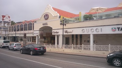 Photos of Royal Plaza Mall