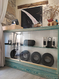 Photo n°4 de Electri-City Trottinettes Gyroroues Accessoires à Lunel (Magasin de roues)