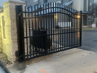 Maverick Fence and Gates of Michigan LLC 20074 Meridian Rd, Grosse Ile Township, MI 48138, United States