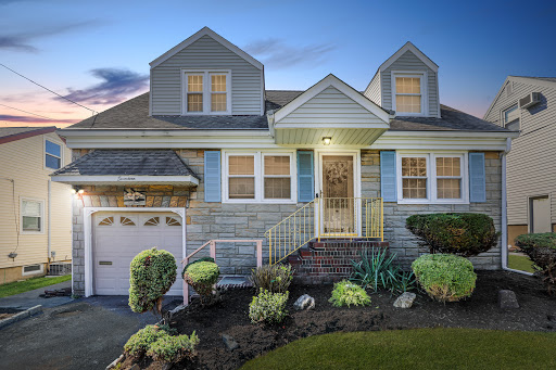 Moe Sankar at Keller Williams - Thumbnail