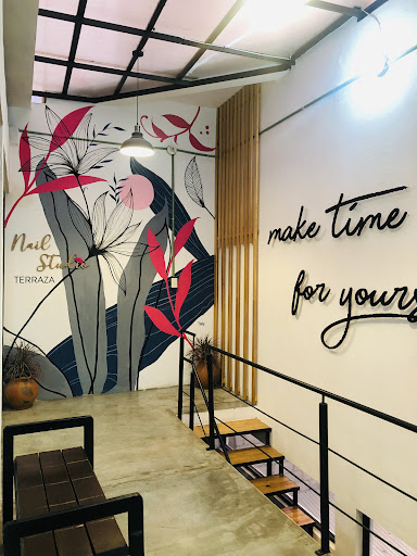 Beauty & Nail Studio - Spa - Thumbnail
