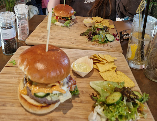 Meek Coffee & Foods - Thumbnail
