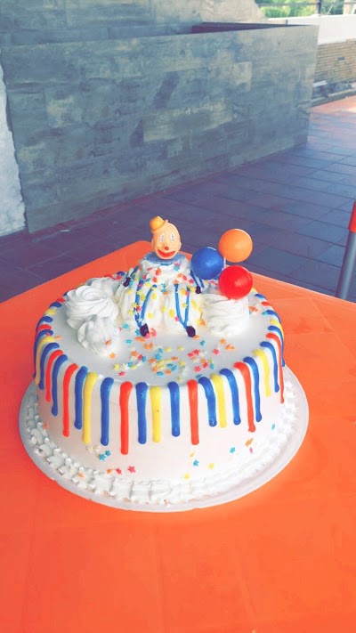 Photos of Helader&iacute;a Kiv&oacute;n