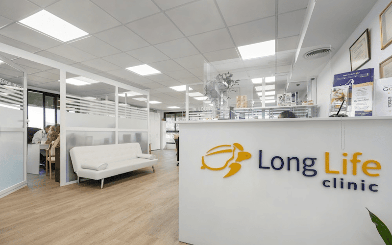 Hormone Replacement Therapy Marbella | LongLifeClinic