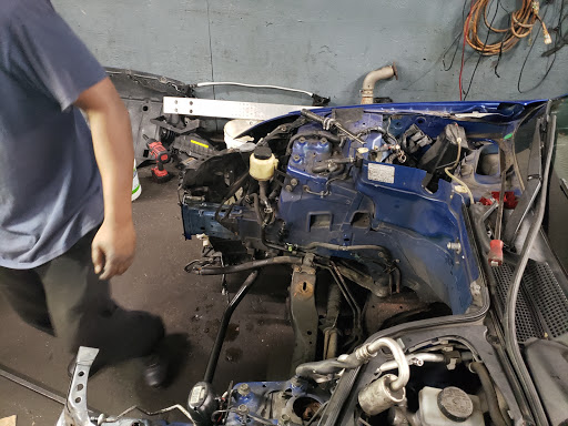 JMR Auto Center Gallery - United States
