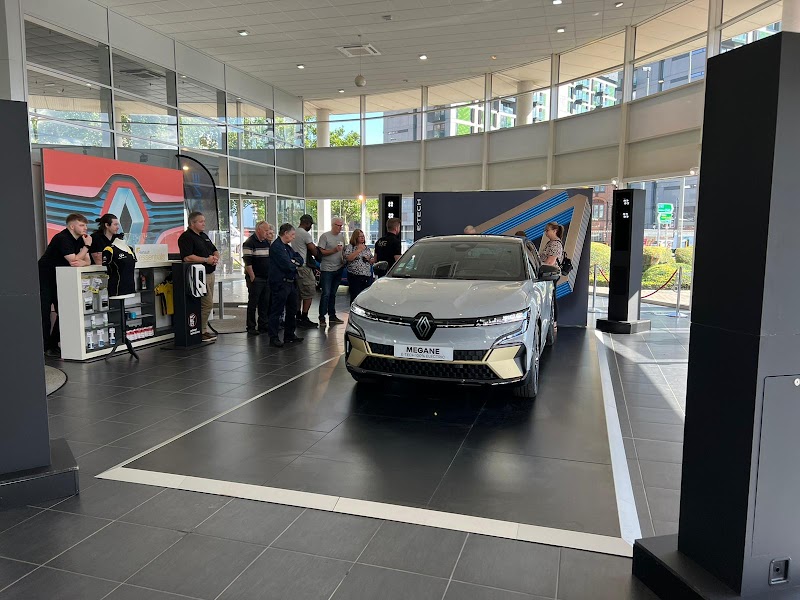 Evans Halshaw Renault Manchester photo 2