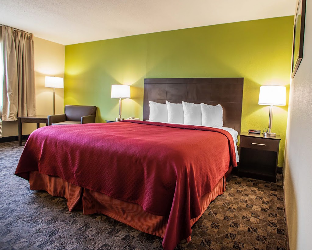 Park Sleep Fly Packages at Quality Inn St Louis Airport