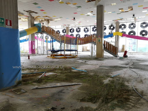 ex centro comMerciale busco Gallery - Italy