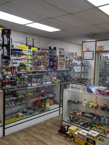 Duarte Smoke Shop Gallery - United States