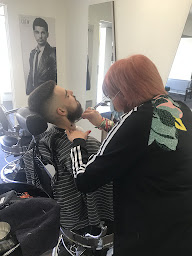 Photo n°6 de JD Artiste coiffure à Vesoul (Salon de coiffure)