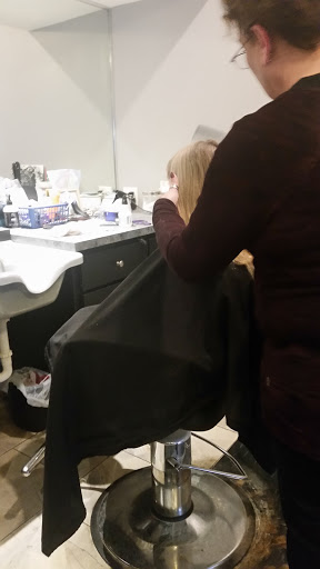 STUDIO 32 - TANNING & SALON - Thumbnail