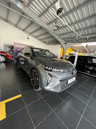 Photo n°35 de Renault Boulogne-sur-Mer - Gueudet 1880 à Boulogne-sur-Mer (Vendeur de voitures d'occasion)