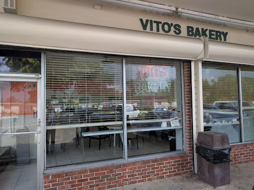 VITO'S BAKERY INC Logo
