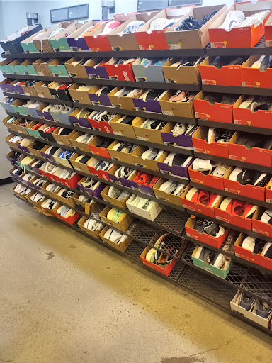 Nike Clearance Store - Concord - Thumbnail