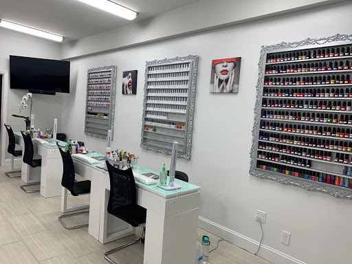 Lary Nails Spa - Thumbnail