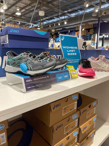 ASICS Brisbane Factory Outlet - Thumbnail