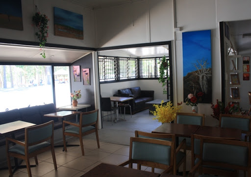 Glass House Mountains Art Gallery/Cafe' - Thumbnail