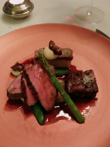 Restaurant First - Visual