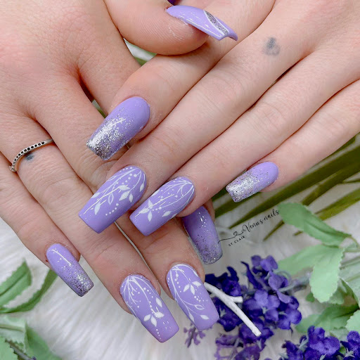Venus nails St Clair