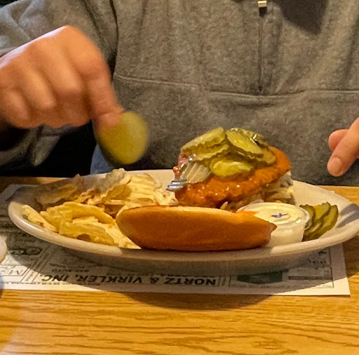 SeaSonS Adirondack Café - Thumbnail
