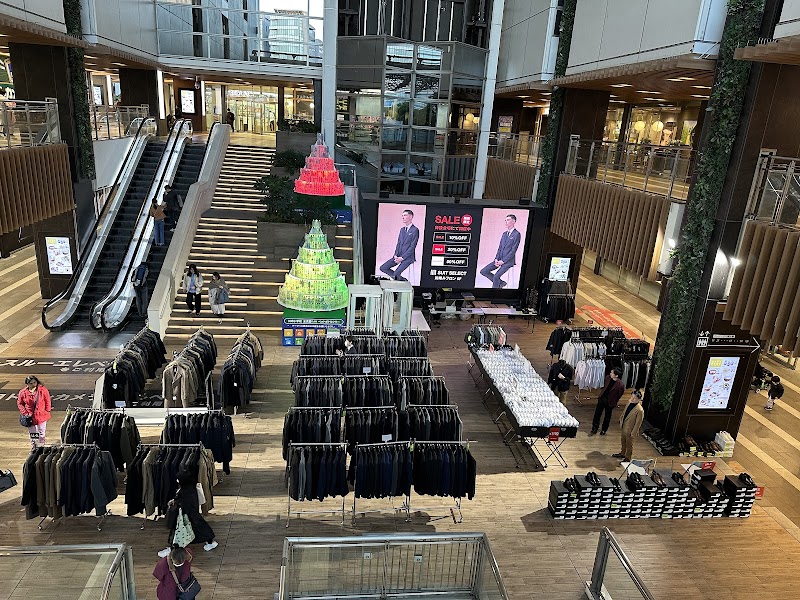 SUIT SELECT川崎ルフロン