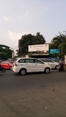 Pertamina gas station Al Ikhlas cibubur, Author: adman sukacarita