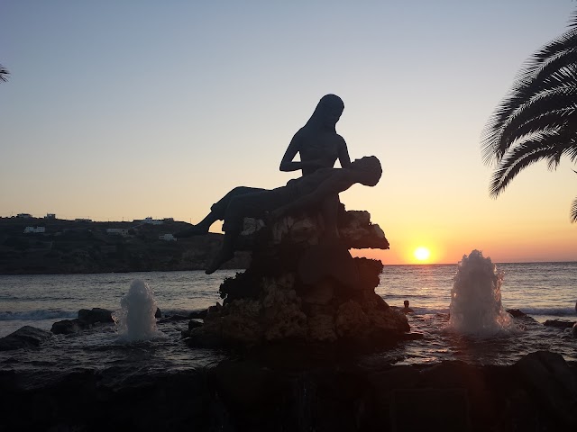 Paralia Kini