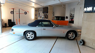 Photo n°12 de Prestige Autoradio - Les Maitres Acousticiens à Paris (Vendeur d'alarmes automobiles)