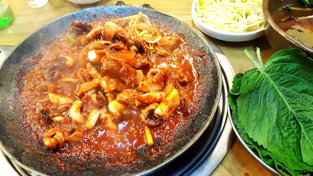 Hong's Jjukkumi Hongdae