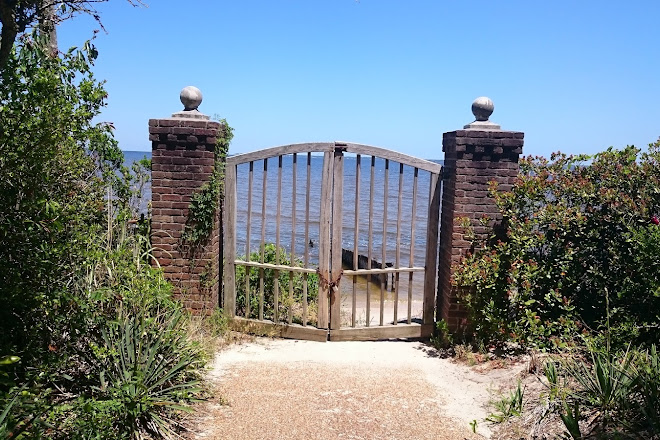 Visit Elizabethan Gardens On Your Trip To Manteo Or United States