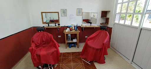 LCA Barbería y Peluquería Masculina