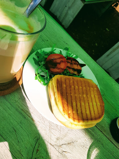 Barfuß Café - Thumbnail