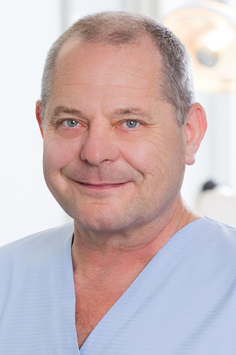 Zahnarztpraxis Dr. medic. stom. Michael Helwig in Düren - Thumbnail