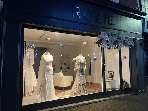 ROZIE - Visual