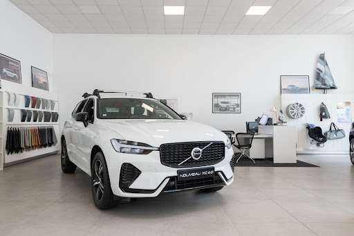 VOLVO LAVAL DEFRANCE AUTOMOBILES - CAR LOVERS - Thumbnail