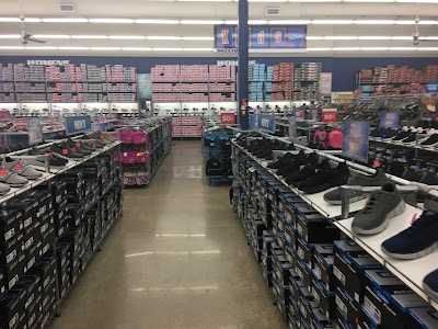 SKECHERS Warehouse Outlet