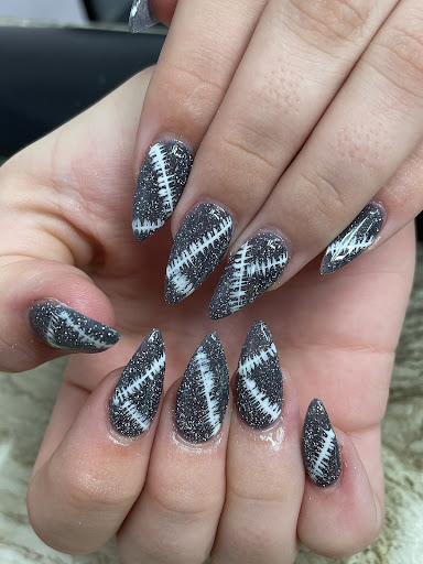 Aikahi Hair & Nail Salon - Thumbnail