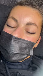 Photo n°4 de The Lash Room - Extensions de cils à Saint-Germain-en-Laye (Institut de beauté)